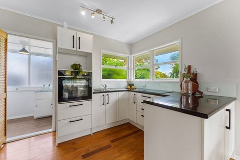 Photo of property in 9a/1 Eversleigh Road, Belmont, Auckland, 0622