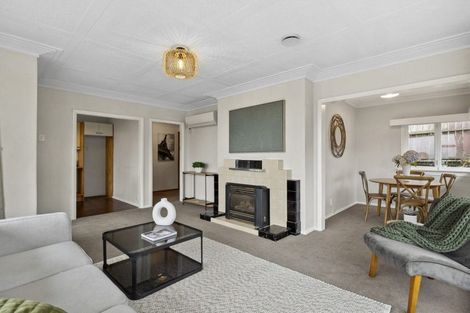 Photo of property in 369 South Road, Caversham, Dunedin, 9012
