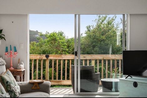 Photo of property in 3/49 Mandalay Terrace, Khandallah, Wellington, 6035