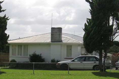 Photo of property in 3 Fairdene Avenue, Henderson, Auckland, 0610