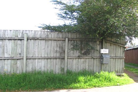 Photo of property in 8 Cameron Place, Ranui, Auckland, 0612