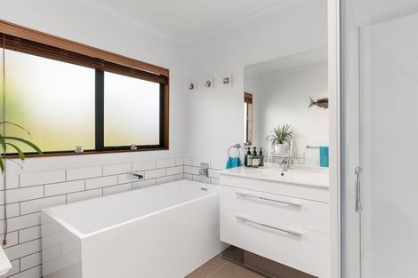 Photo of property in 12 Summerhaven Place, Ohauiti, Tauranga, 3112