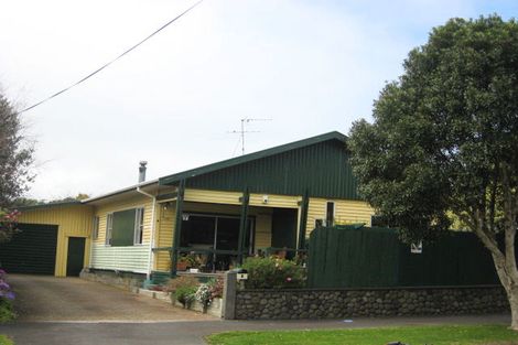Photo of property in 7a Peace Avenue, Moturoa, New Plymouth, 4310