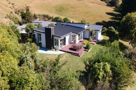 Photo of property in 293 Ohariu Valley Road, Ohariu, Wellington, 6037