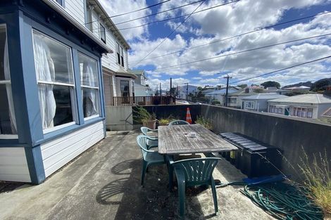 Photo of property in 108 Wallace Street, Mount Cook, Wellington, 6021