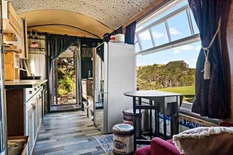 Photo of property in 1132a Old North Road, Helensville, Waimauku, 0882