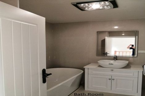 Photo of property in 29 Lawson Creek Street, Massey, Auckland, 0614