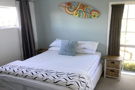 Photo of property in 2/28 Onepoto Road, Hauraki, Auckland, 0622