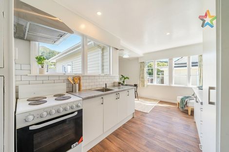 Photo of property in 101 Wilkie Crescent, Naenae, Lower Hutt, 5011