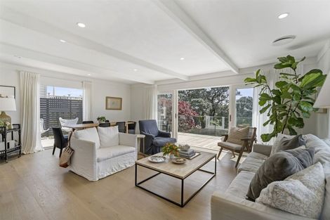 Photo of property in 51 Hinemoa Street, Birkenhead, Auckland, 0626