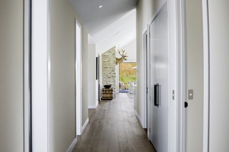 Photo of property in 7 Bendemeer Lane, Lake Hayes, Queenstown, 9371