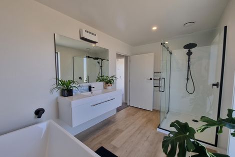 Photo of property in 21 Peak Drive, Twizel, 7901