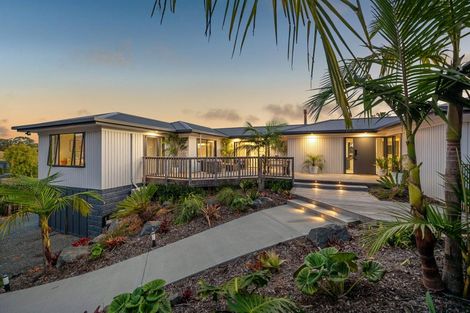 Photo of property in 1327 Leigh Road, Matakana, Warkworth, 0985