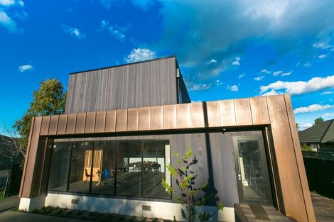 Photo of property in 5 Wharenui Road, Upper Riccarton, Christchurch, 8041