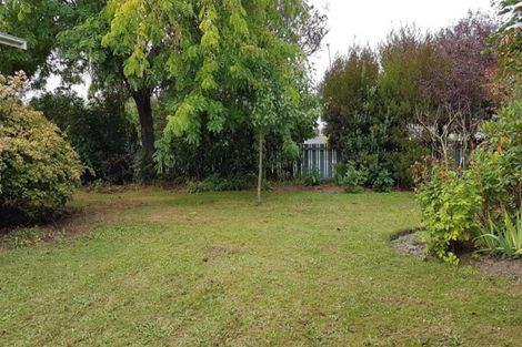 Photo of property in 34 Warren Crescent, Hillmorton, Christchurch, 8025