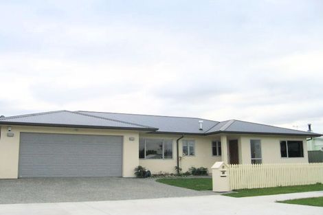 Photo of property in 7a Hammond Road, Taradale, Napier, 4112