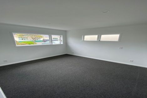 Photo of property in 1/17 The Parade, Island Bay, Wellington, 6023