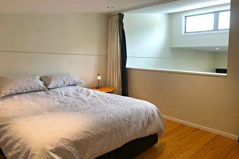 Photo of property in Las Olas De Cuba, 11/35 Torrens Terrace, Mount Cook, Wellington, 6011