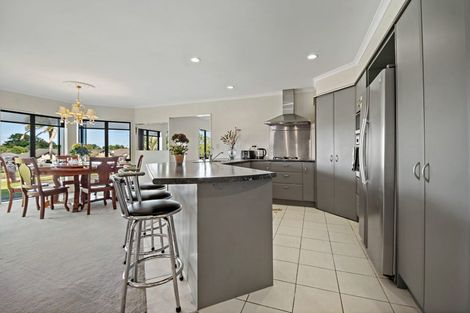 Photo of property in 31 Lough Bourne Drive, Pukekohe, 2120