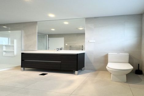 Photo of property in 2 Orowaru Avenue, Massey, Auckland, 0614