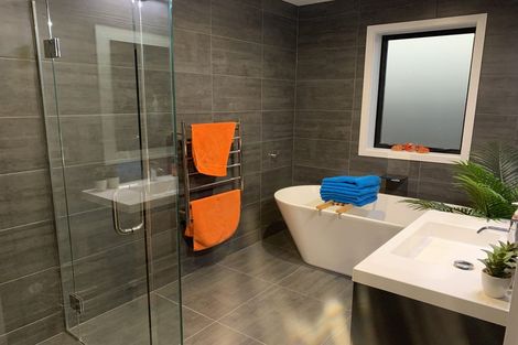 Photo of property in 24 Monaco Drive, Cromwell, 9384