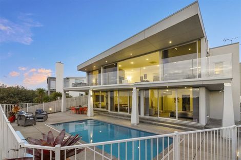 Photo of property in 146 Kittiwake Drive, Schnapper Rock, Auckland, 0632