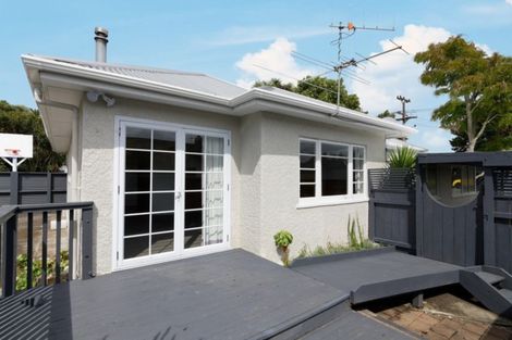 Photo of property in 15 Arapiki Road, Stoke, Nelson, 7011