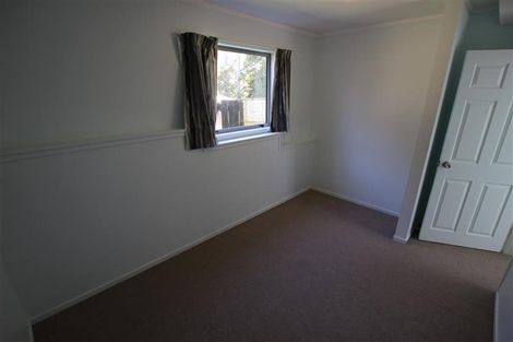 Photo of property in 15 Katrina Place, Massey, Auckland, 0614