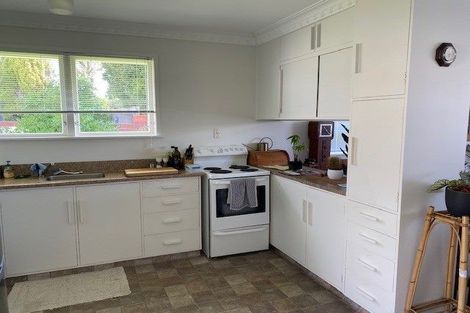 Photo of property in 2/4 Linklater Avenue, Bellevue, Tauranga, 3110