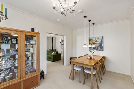 Photo of property in 24 Satara Crescent, Khandallah, Wellington, 6035