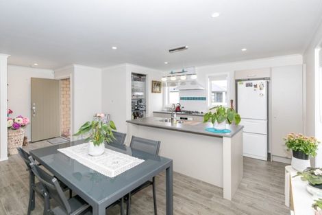 Photo of property in 31 Ladeira Place, Fitzroy, Hamilton, 3206
