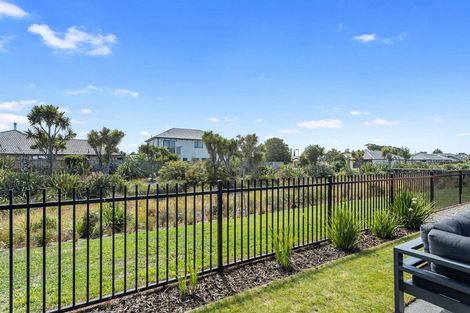 Photo of property in 33 Selfe Crescent, Burwood, Christchurch, 8083