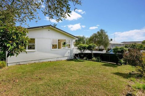 Photo of property in 4202a/2 Great North Road, Glendene, Auckland, 0602