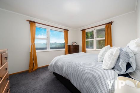 Photo of property in 7 Catherine Crescent, Paparangi, Wellington, 6037