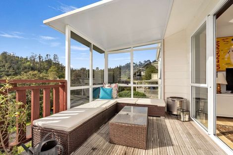 Photo of property in 33 Windsor Drive, Tairua, 3508