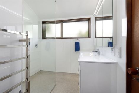 Photo of property in 2 Glenview Terrace, Saint Martins, Christchurch, 8022