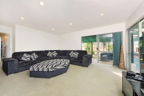 Photo of property in 1b Hindmarsh Street, Henderson, Auckland, 0612