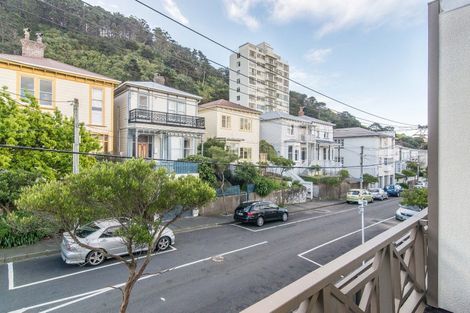 Photo of property in 2u1 Goring Street, Thorndon, Wellington, 6011