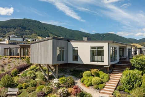 Photo of property in 22 Hill Tops Way, Stoke, Nelson, 7011