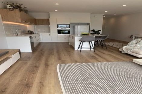 Photo of property in 7 Hudson Bay Road, Hobsonville, Auckland, 0616