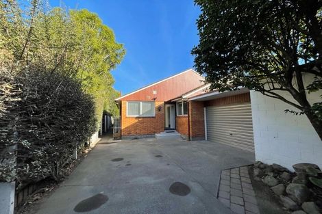 Photo of property in 427 Avonhead Road, Avonhead, Christchurch, 8042