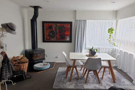 Photo of property in 36 Larsen Crescent, Tawa, Wellington, 5028