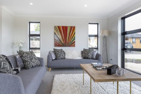 Photo of property in 22 Reidy Place, Pukekohe, 2120