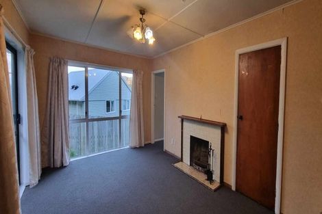 Photo of property in 69 Judd Crescent, Naenae, Lower Hutt, 5011