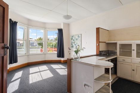 Photo of property in 200 Cobden Street, Gisborne, 4010