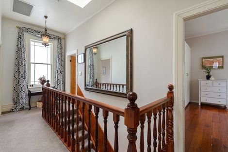 Photo of property in 20 Talavera Terrace, Kelburn, Wellington, 6012