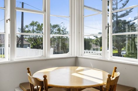 Photo of property in 13 Philomel Crescent, Bayswater, Auckland, 0622