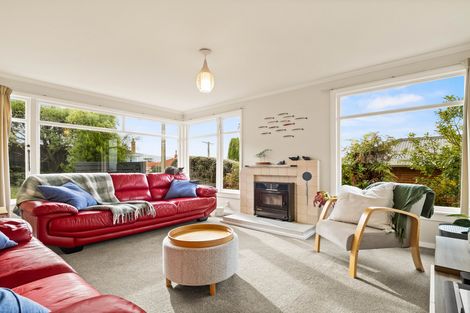 Photo of property in 141 Easther Crescent, Kew, Dunedin, 9012