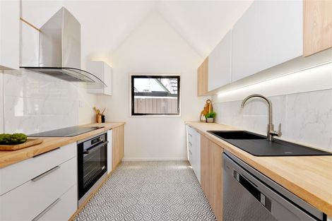 Photo of property in 43n Waimairi Road, Upper Riccarton, Christchurch, 8041