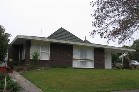 Photo of property in 38 Meadowbrook Drive, Cloverlea, Palmerston North, 4412
